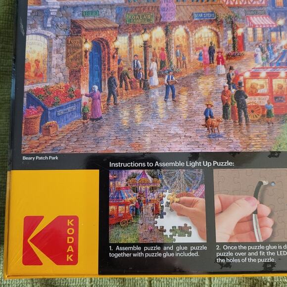 New Kodak Beary Patch Park Premium 500 pc Lighted Jigsaw Puzzle Sealed - Picture 7 of 14